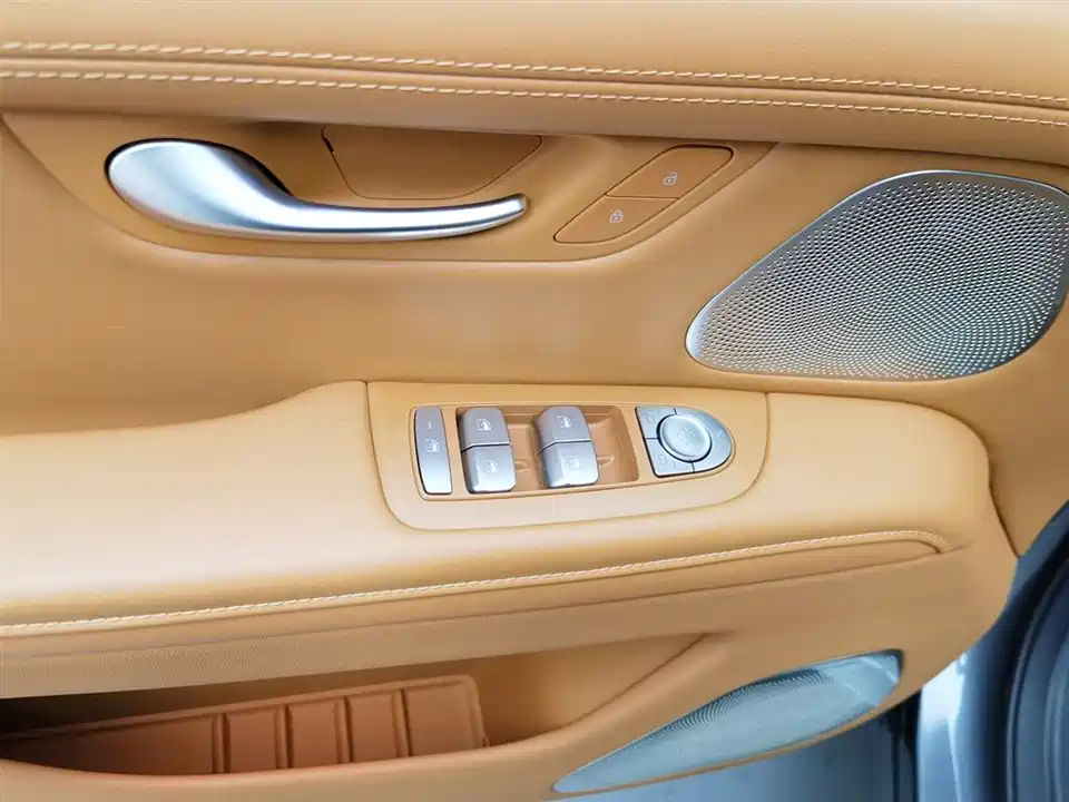 HarmonyOS Ask the world M7