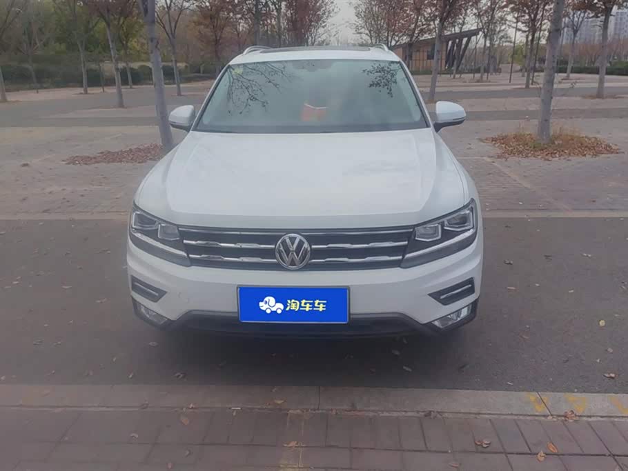 Volkswagen Tiguan L