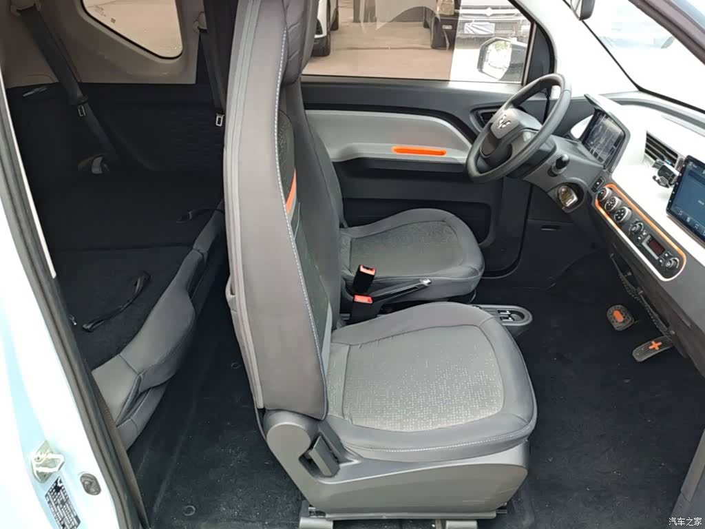 Wuling MINIEV, 2021 25
