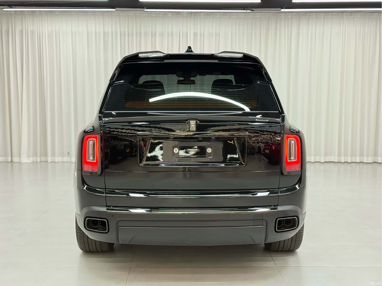 Rolls-Royce Cullinan, 2023 4