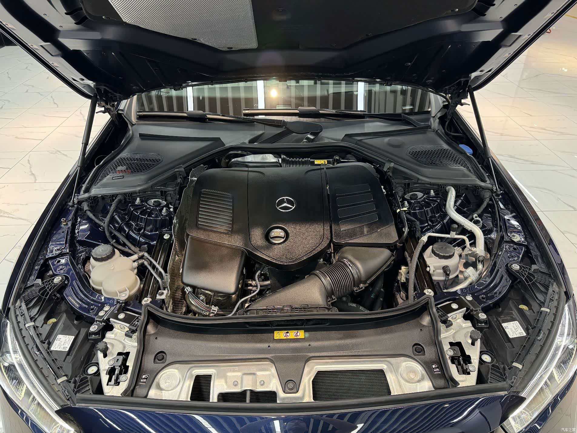 Mercedes-Benz E-Class, 2023 15