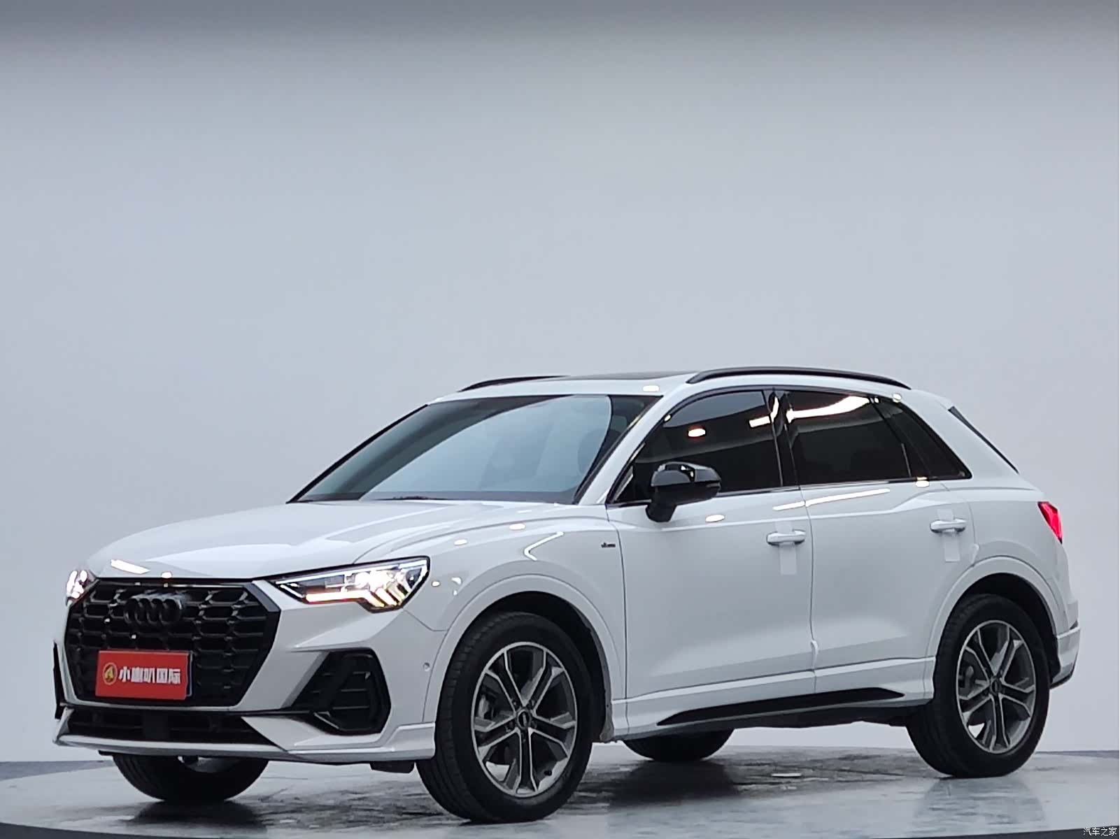 Audi Q3, 2022 2