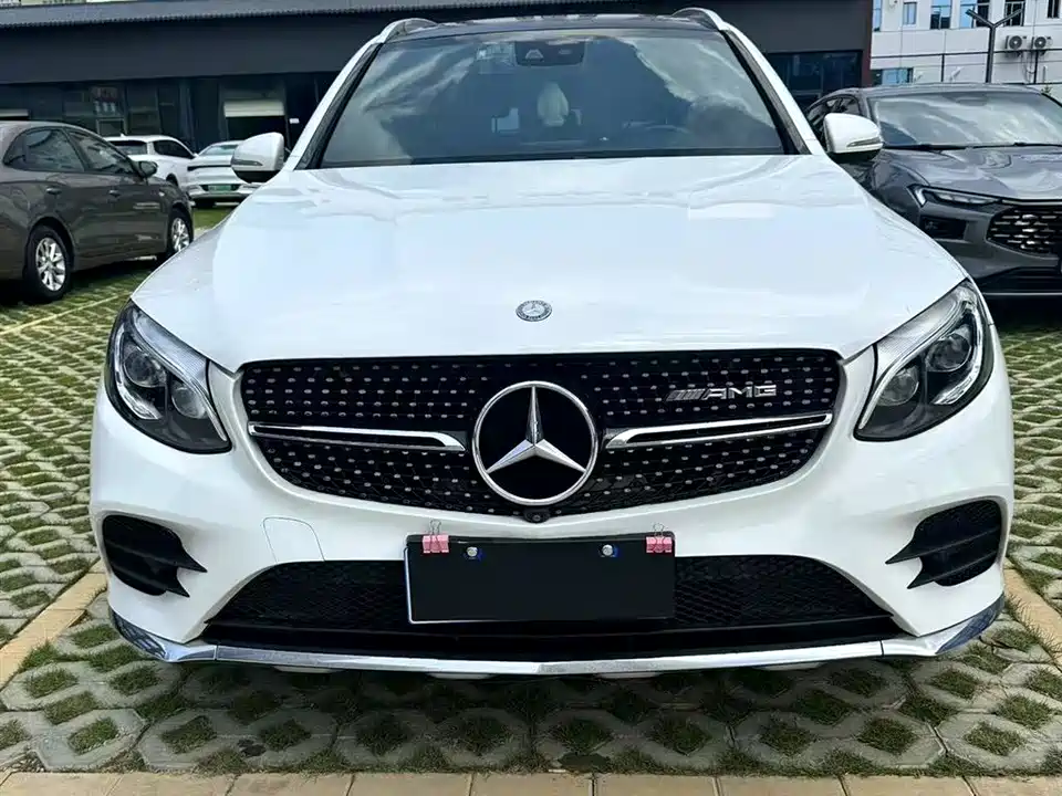 Mercedes-Benz GLC Mercedes-Benz GLC
