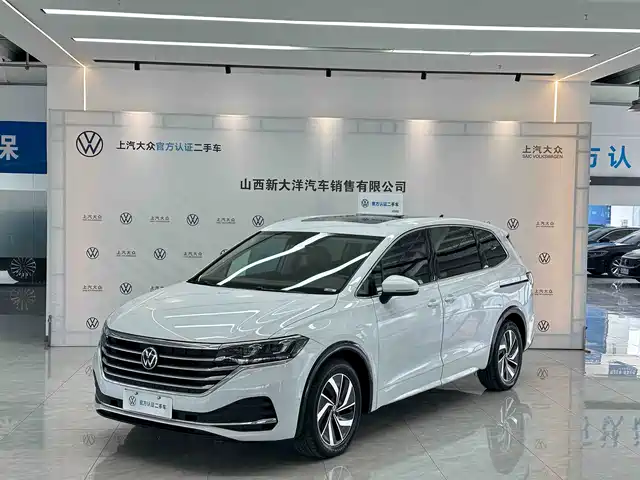 Volkswagen Viloran 2023 — купить из Китая под заказ
