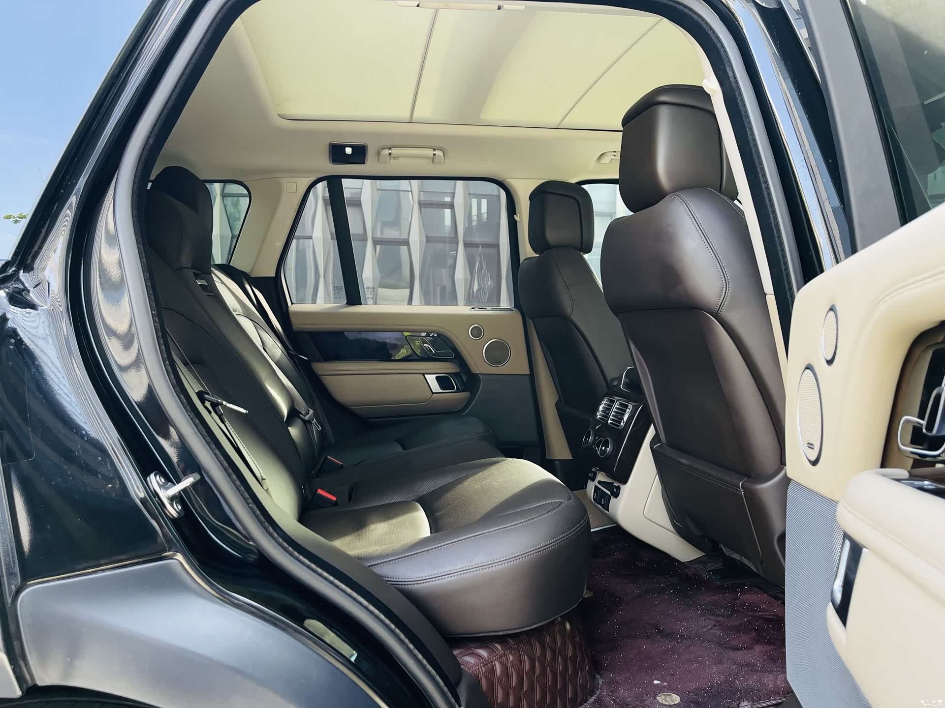 Land Rover Range Rover, 2022 12