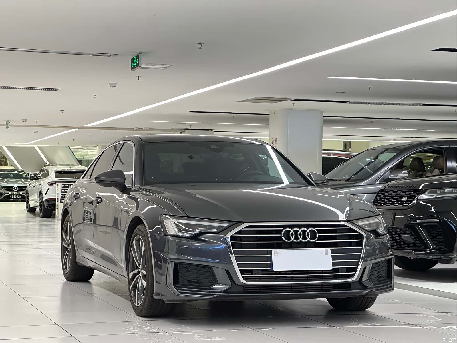 Audi A6L, 2022 3