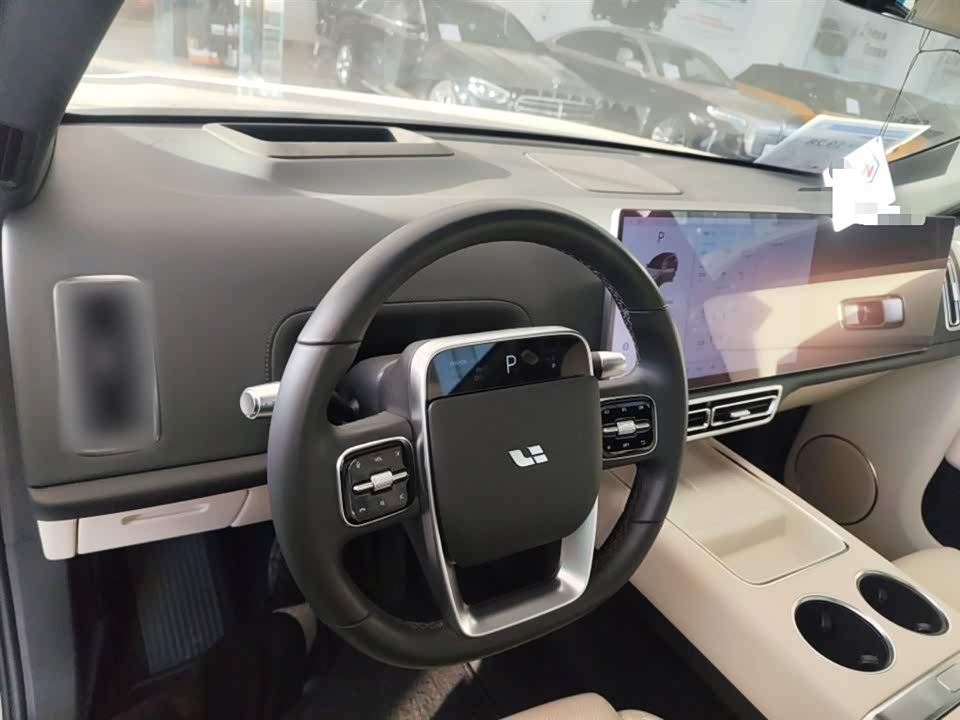 Li Auto Ideal L7