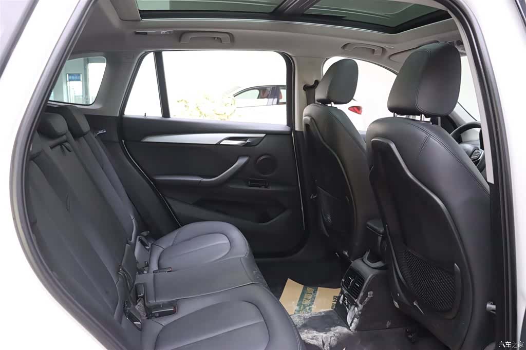 BMW X1, 2019 15