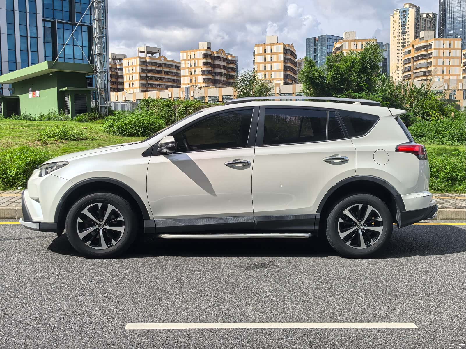 Toyota RAV4, 2017 17