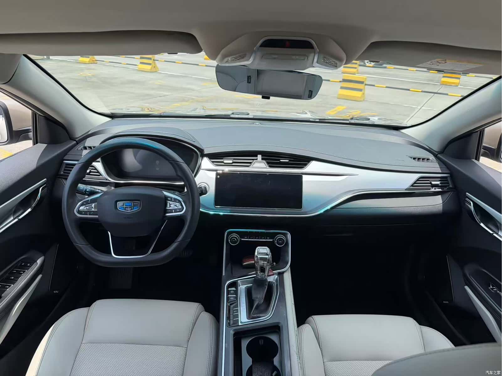 Geely Binray, 2019 8