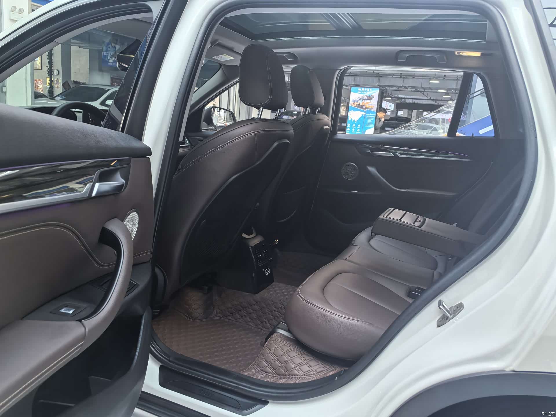 BMW X1, 2022 10