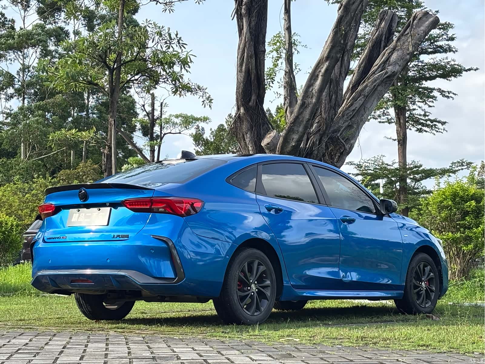 Buick Verano, 2022 все фото