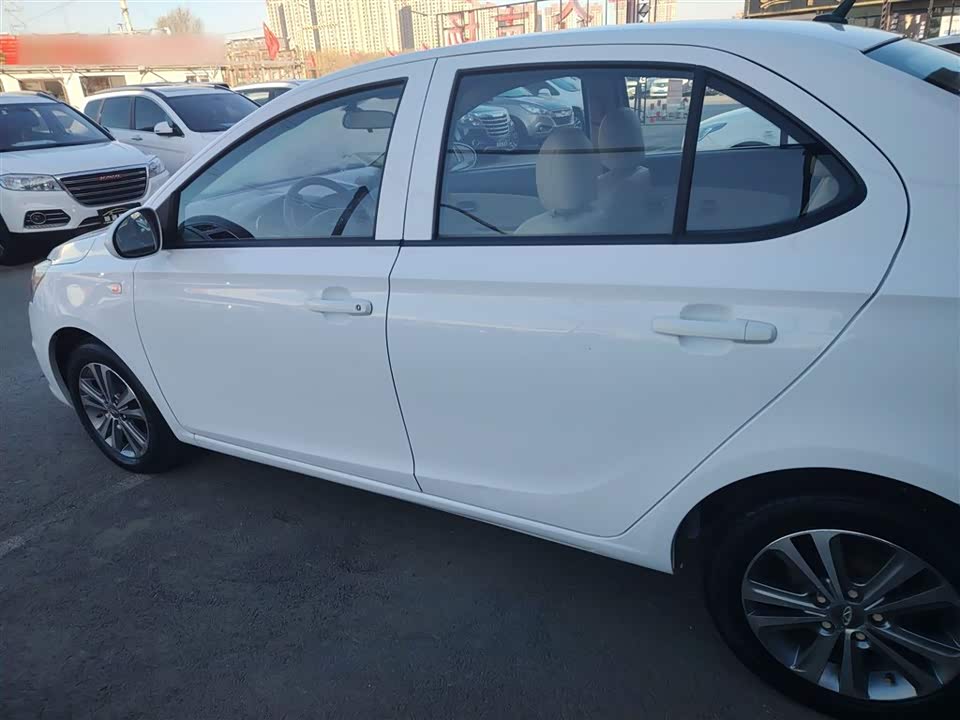 Chery E3