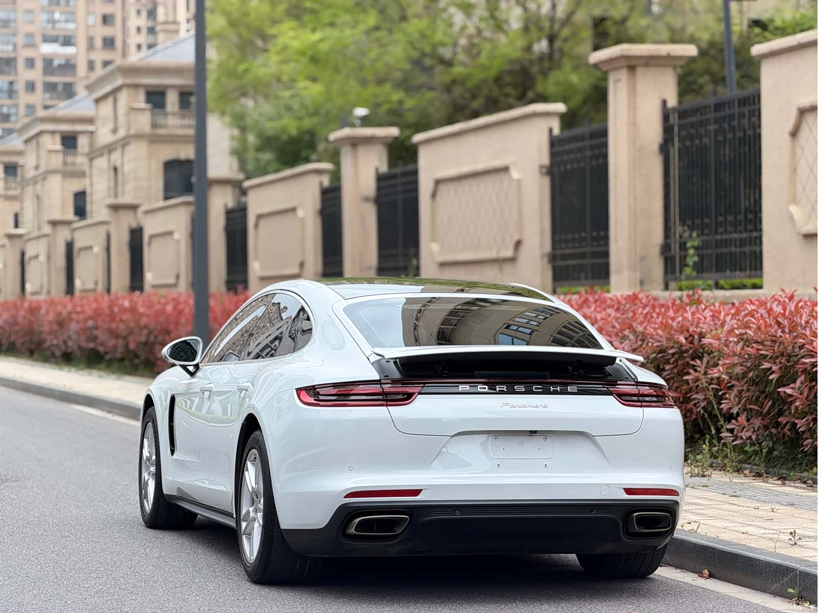 Porsche Panamera, 2018 3