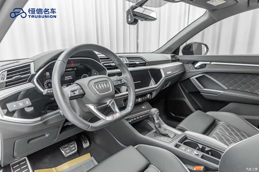 Audi Q3, 2024 12