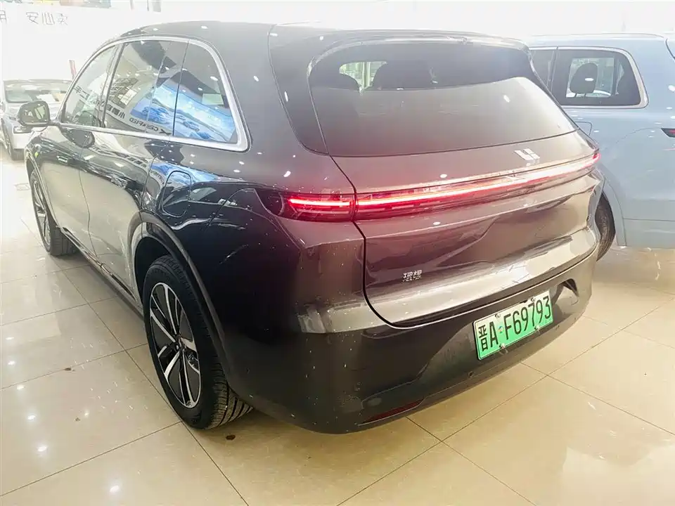 Li Auto Ideal L6