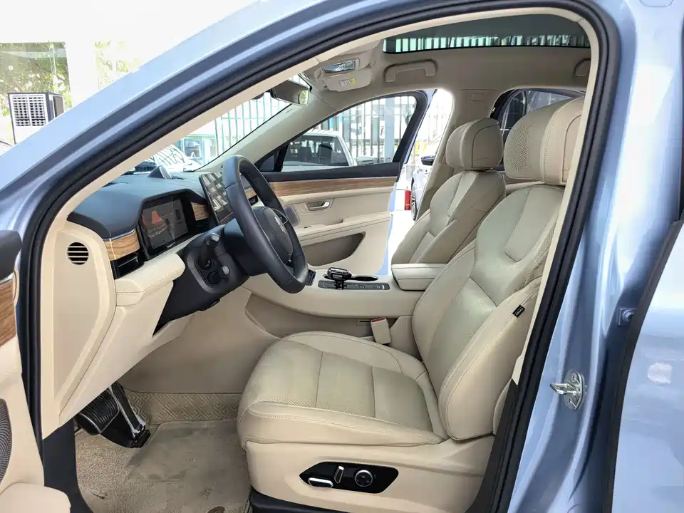 HarmonyOS Ask the world M5
