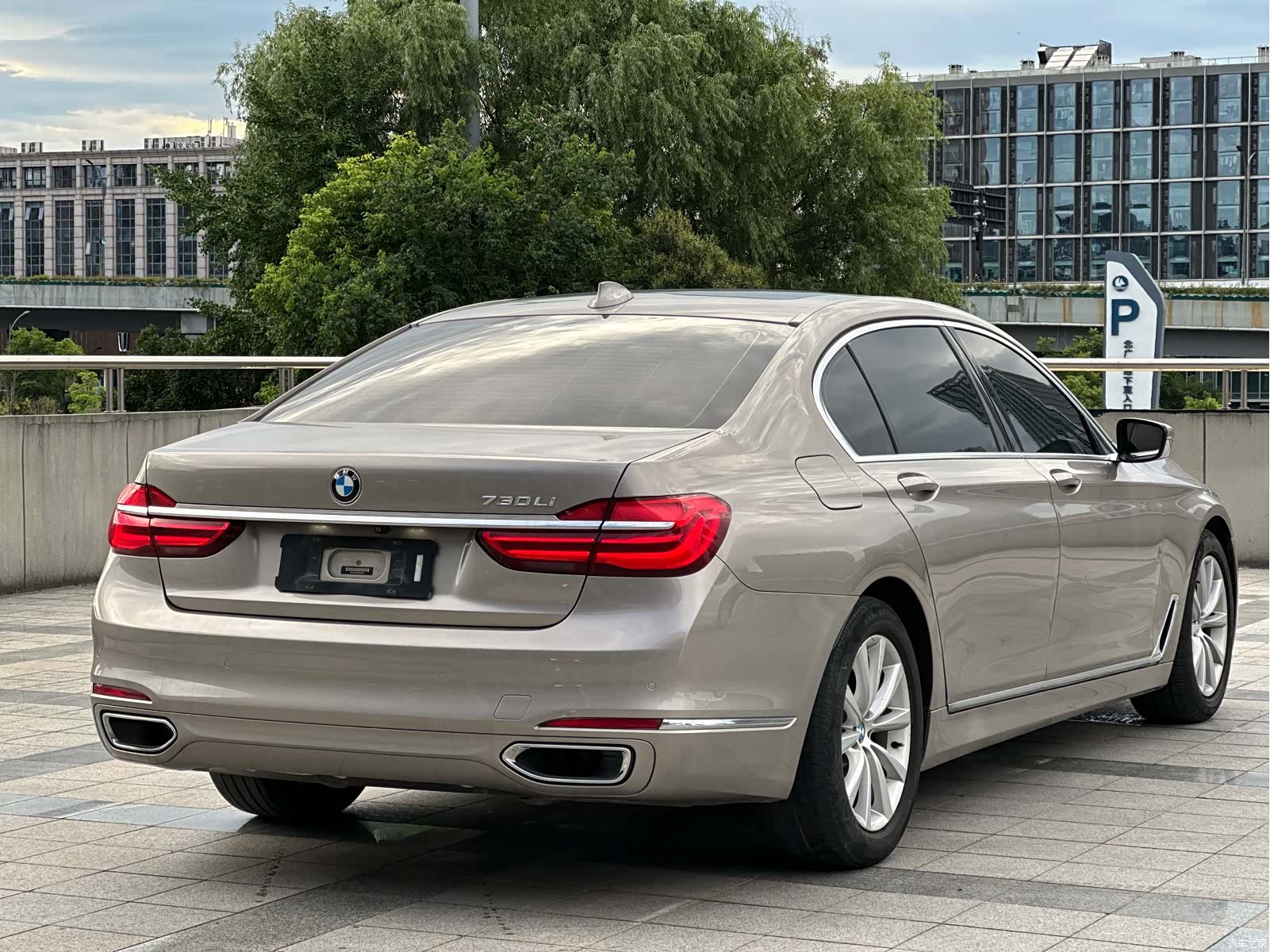 BMW 7 Series, 2017 6