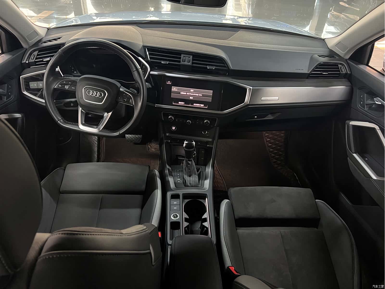 Audi Q3, 2022 6