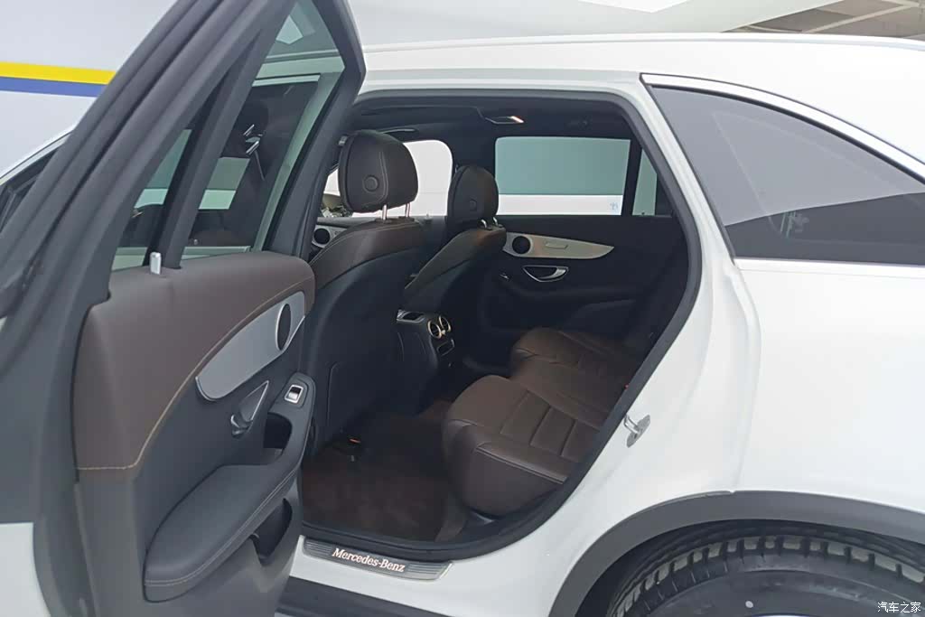 Mercedes-Benz GLC, 2022 11