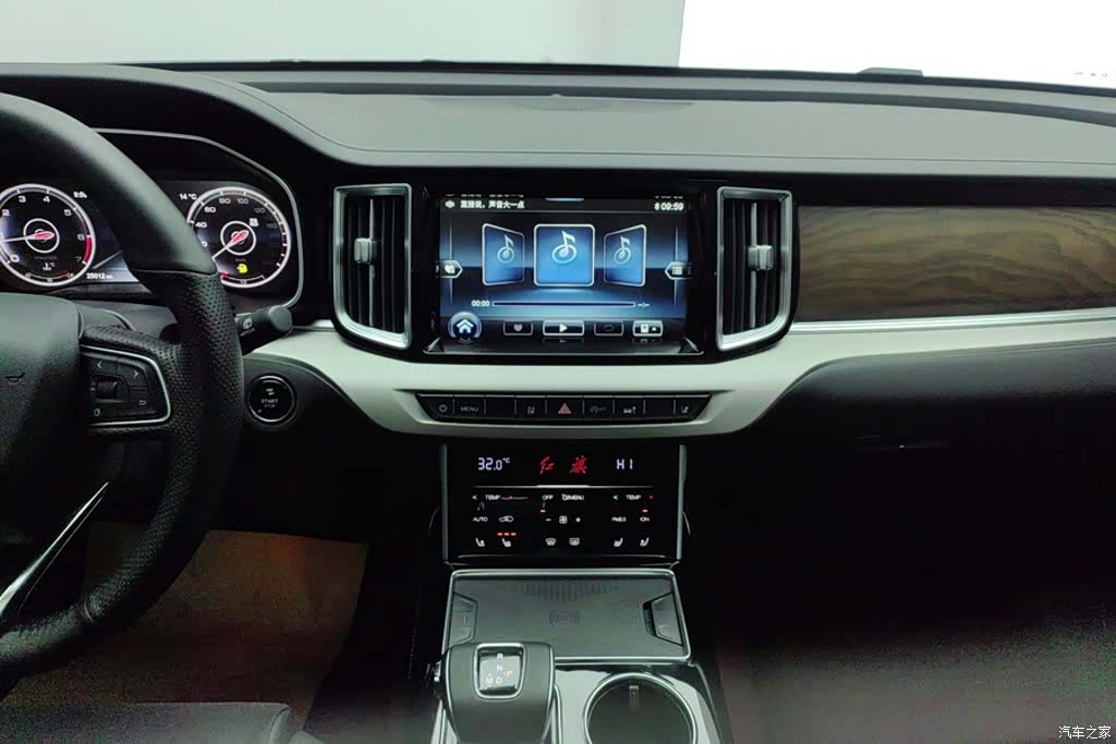 Hongqi HS7, 2025 13