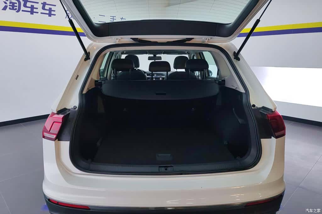 Volkswagen Tiguan L, 2021 4