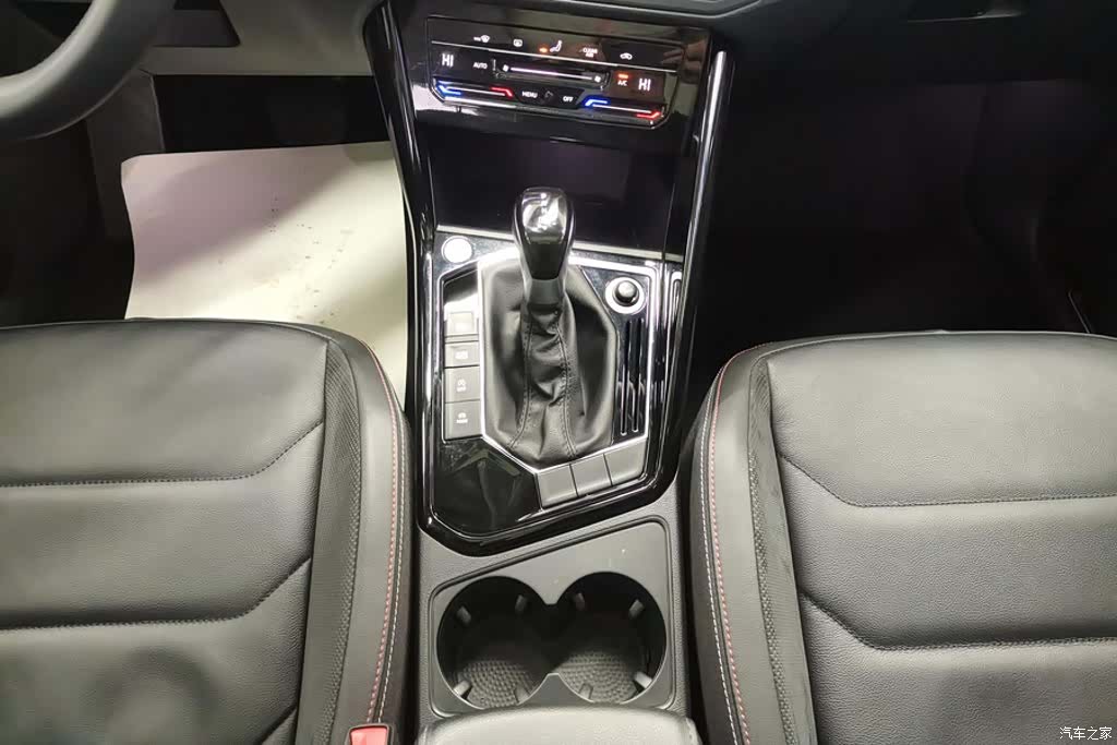 Volkswagen Tayron, 2021 16