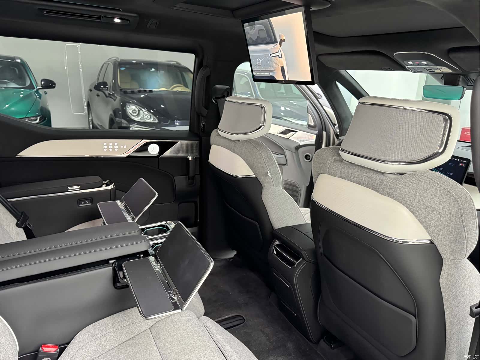 Volvo EM90, 2024 20