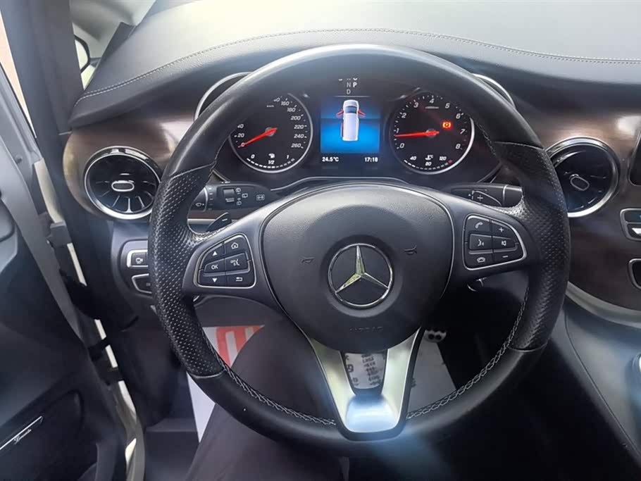 Mercedes-Benz V-class Mercedes-Benz V-class