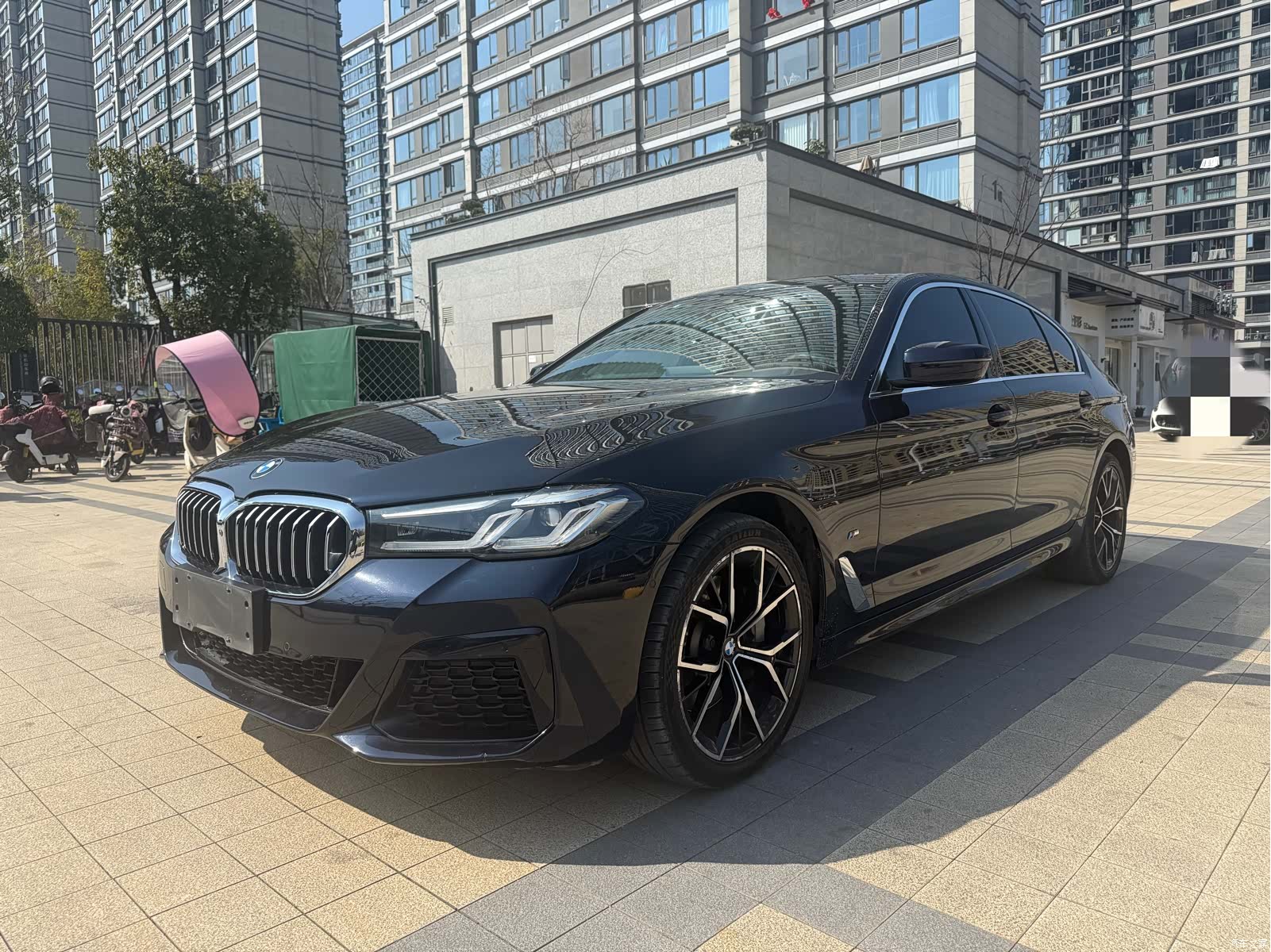 BMW 5 Series, 2021 1