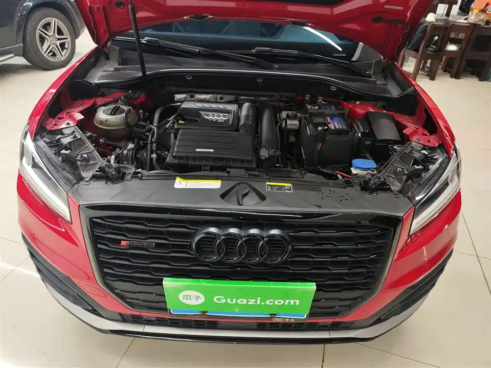 Audi Q2L