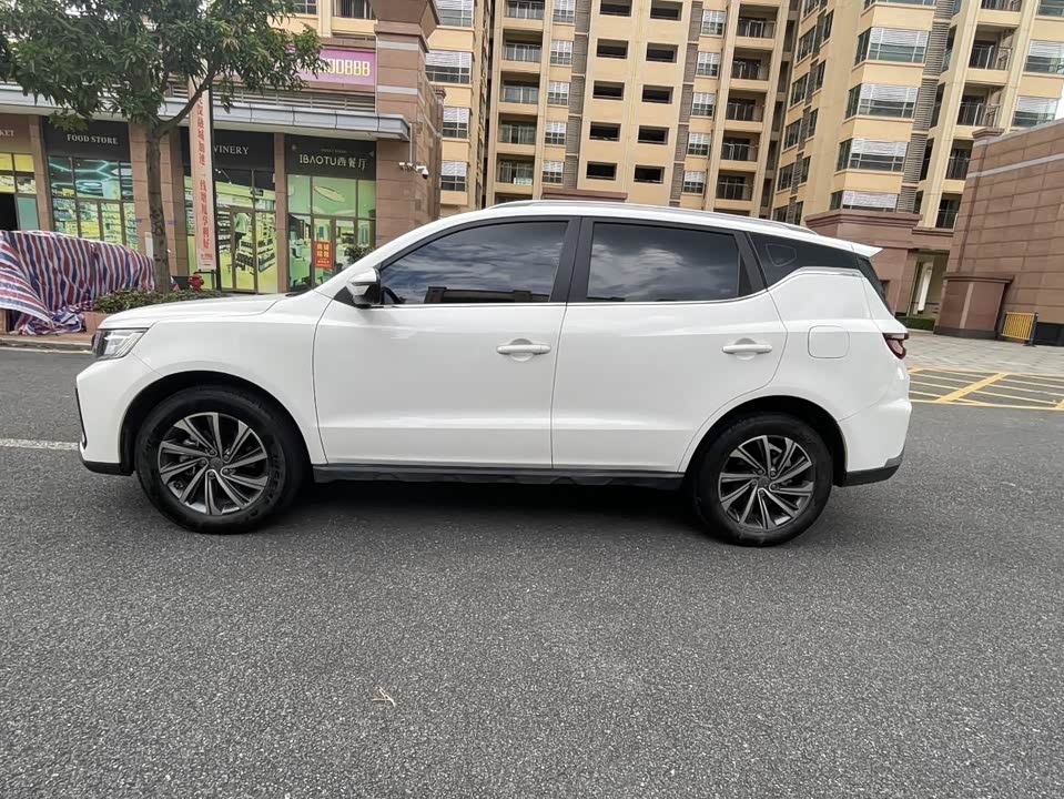 Geely Vision X6