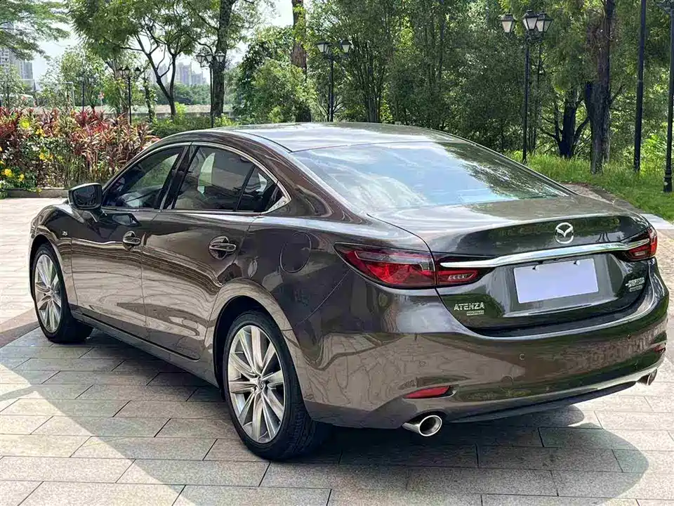 Mazda Atez