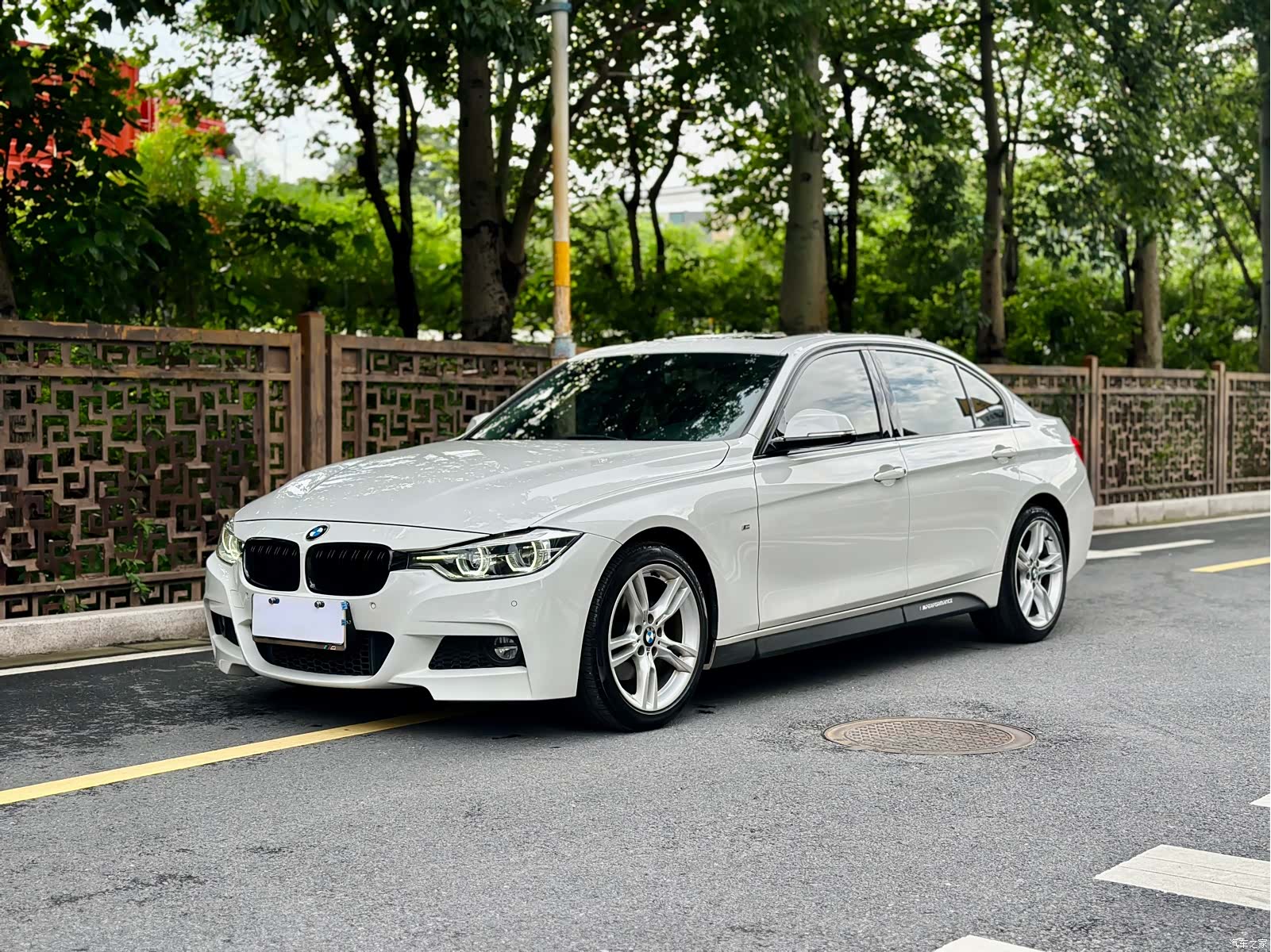 BMW 3 Series, 2017 1