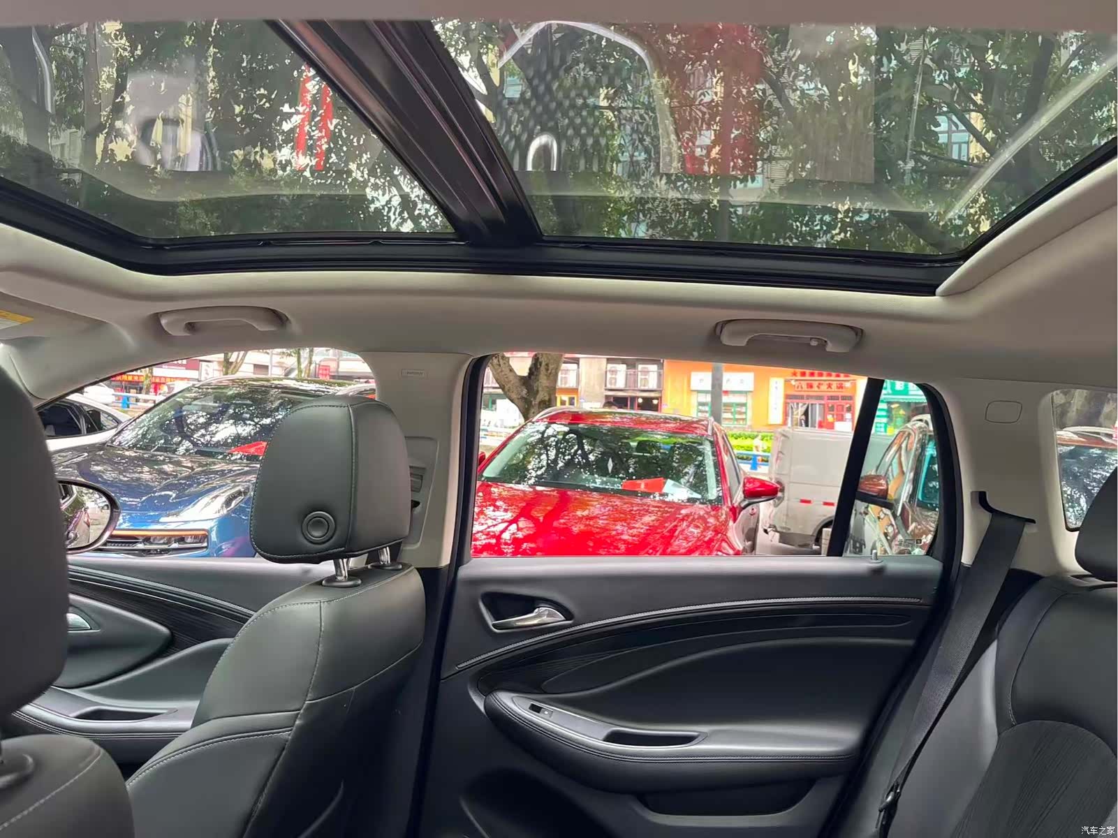 Buick Envision Plus, 2021 12