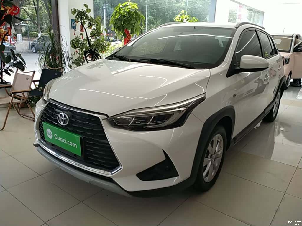 Toyota YARiS L