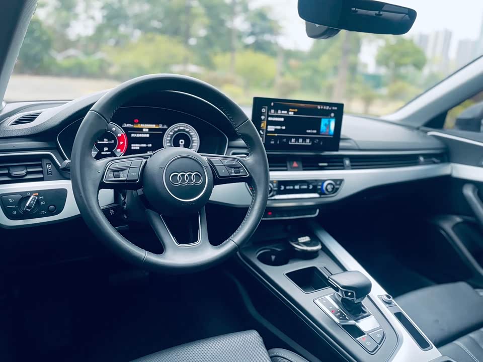 Audi A4L