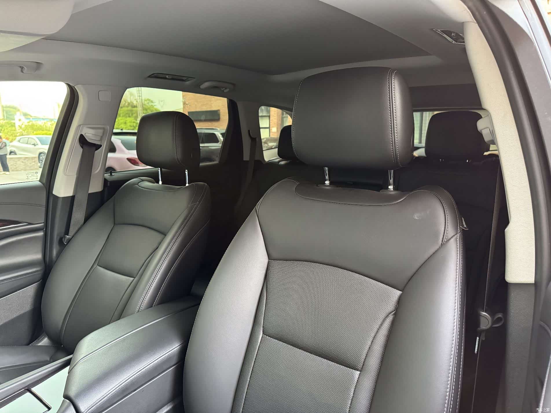 Buick Enclave, 2022 18