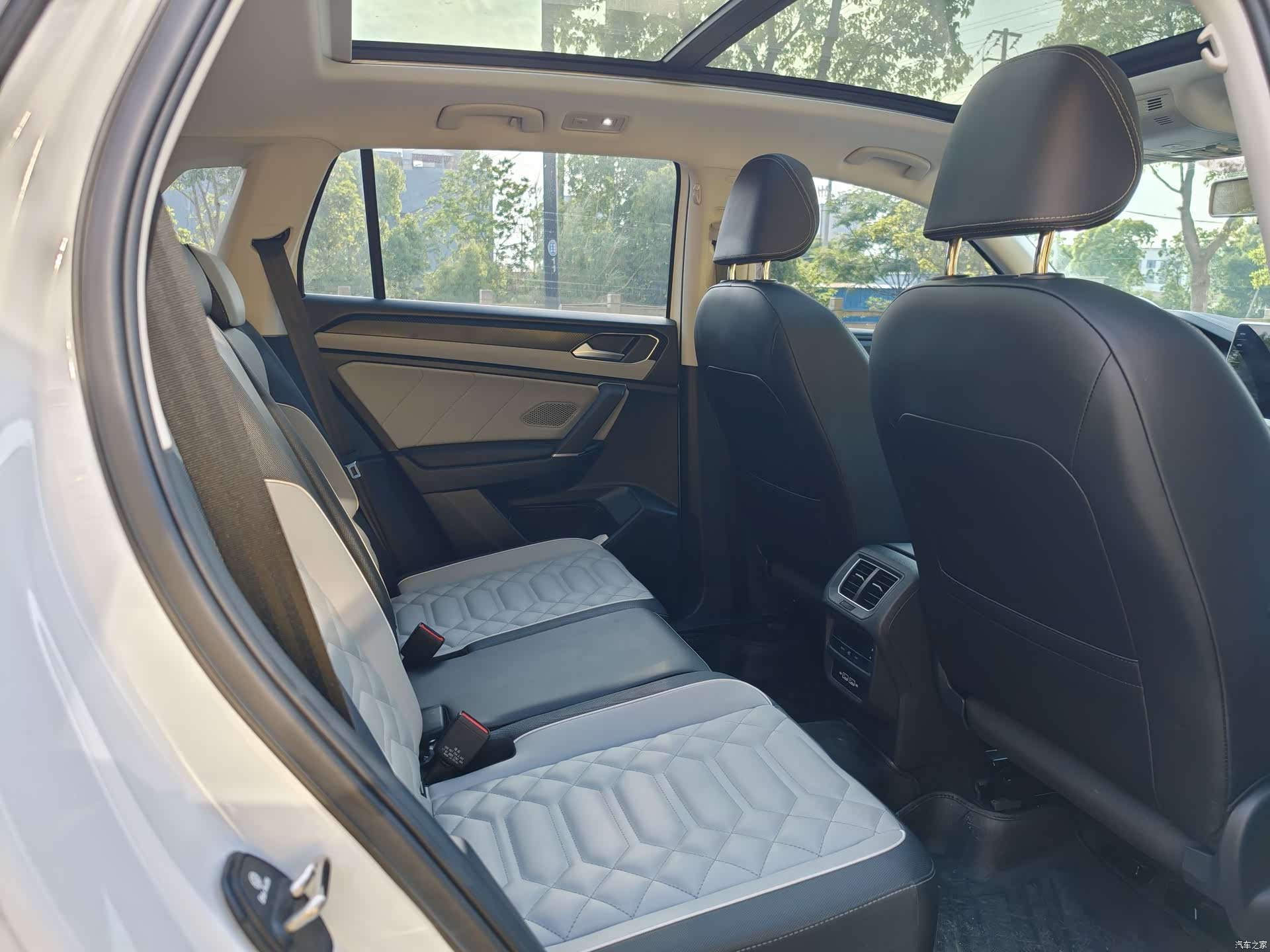 Volkswagen Tayron, 2025 19