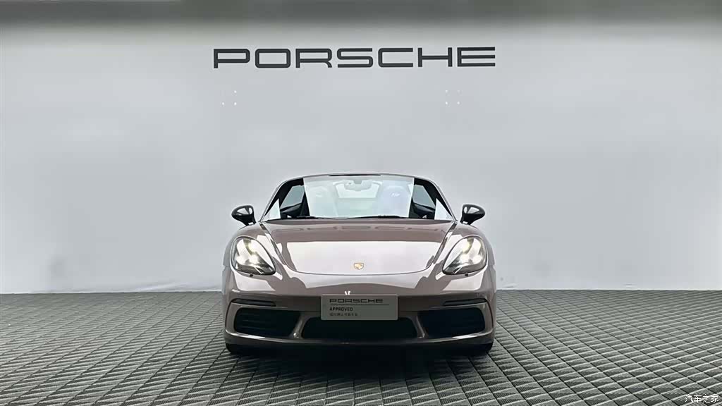 Porsche Boxster, 2023 2