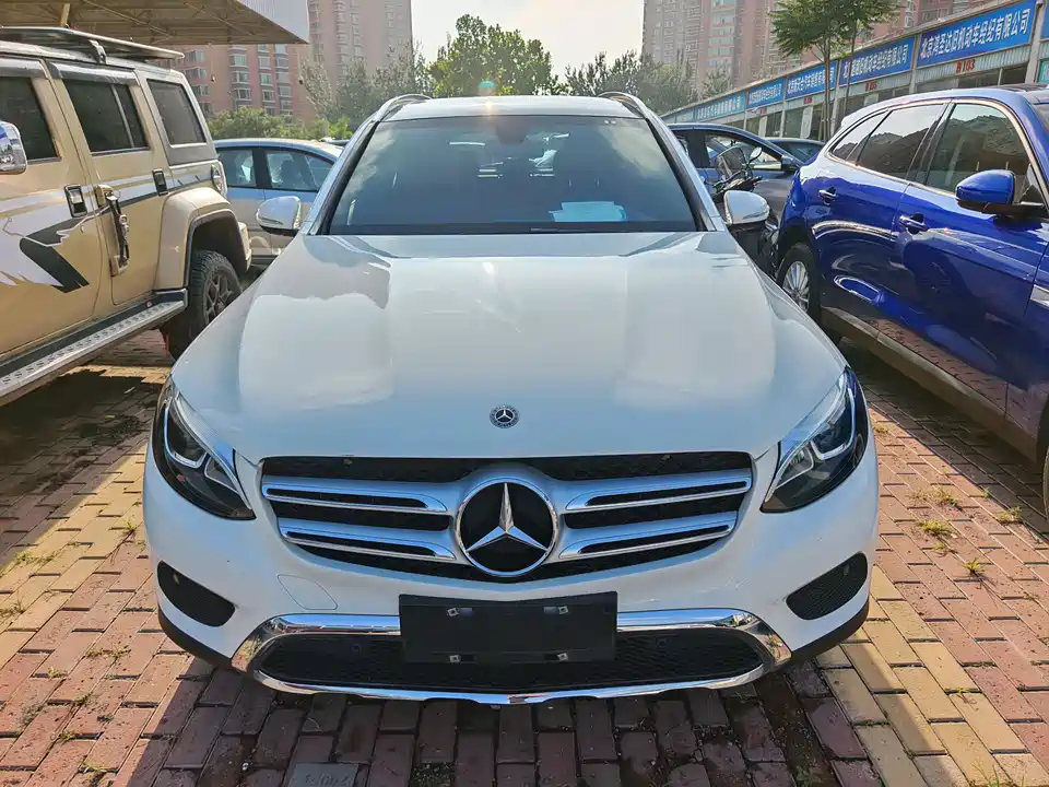 Mercedes-Benz GLC Mercedes-Benz GLC