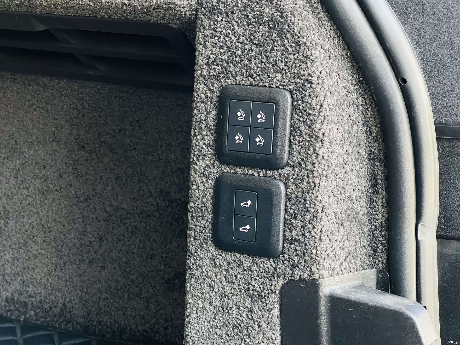 Land Rover Range Rover, 2022 15
