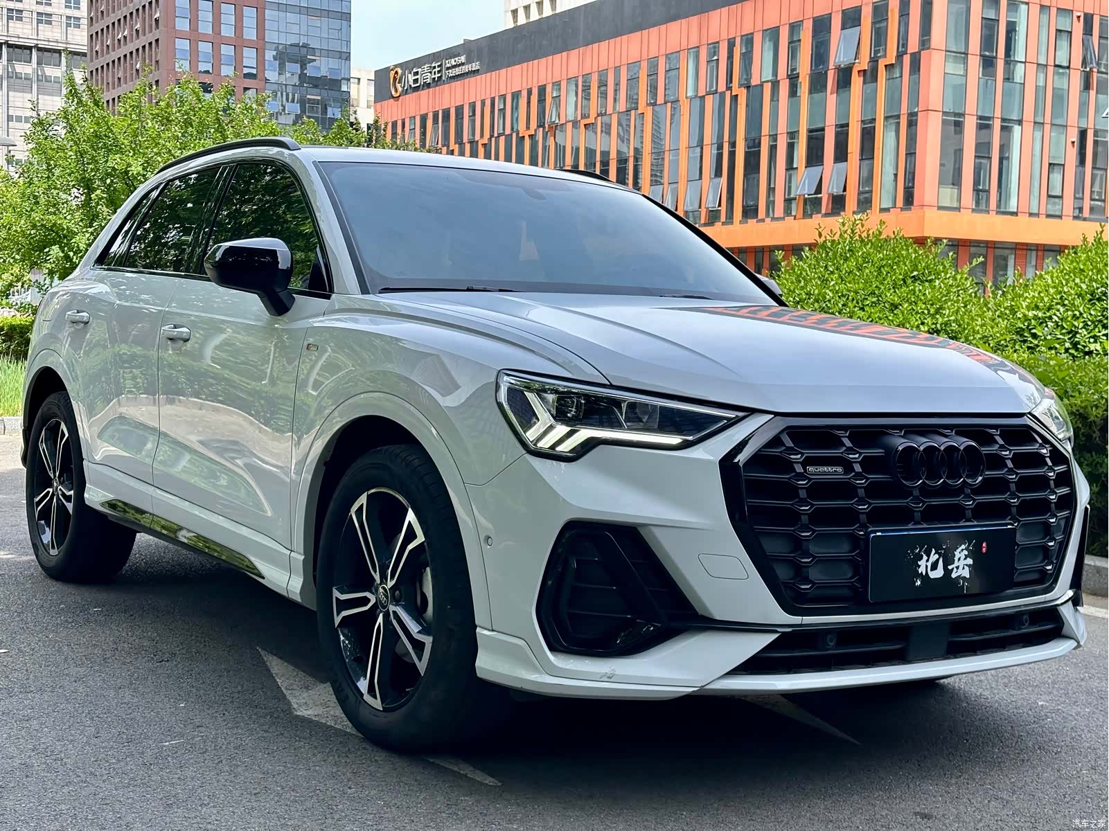 Audi Q3, 2023 3