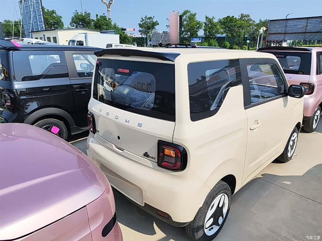 Geely Panda, 2026 6