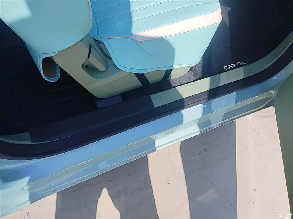 Geely Panda, 2025 21
