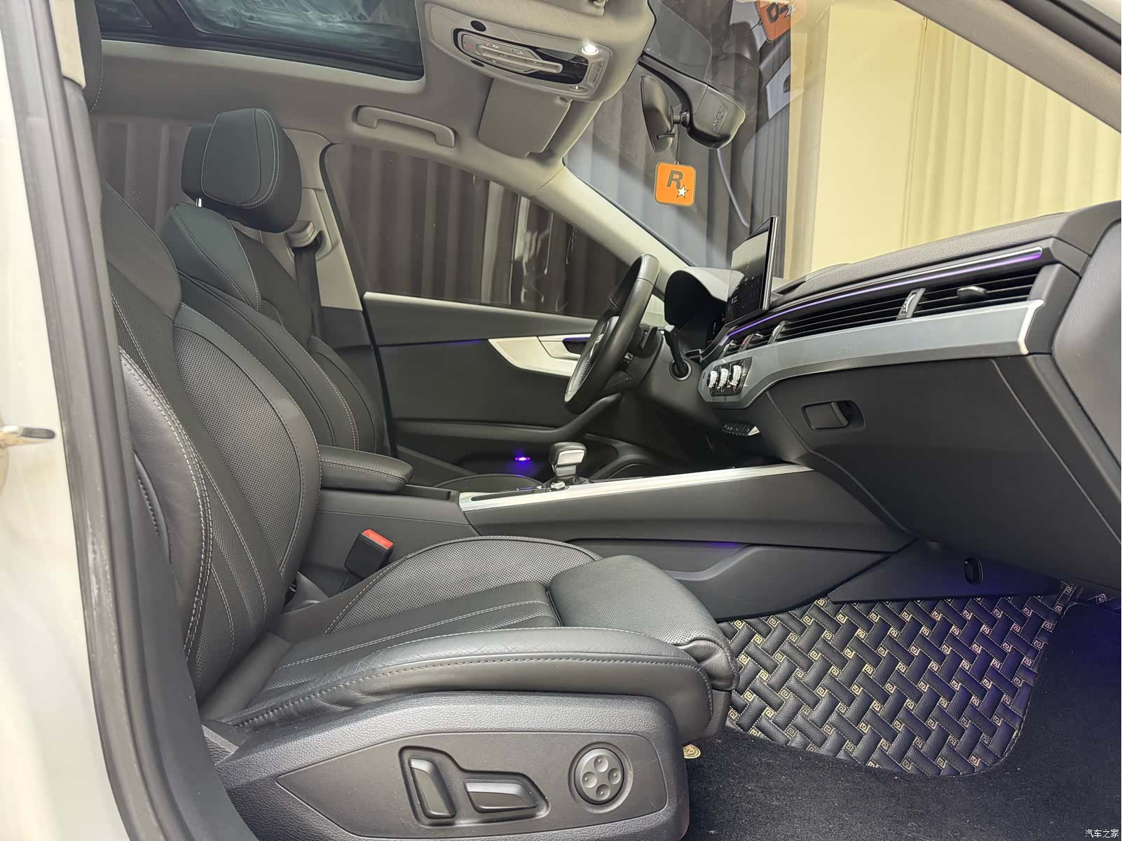Audi A4L, 2021 34