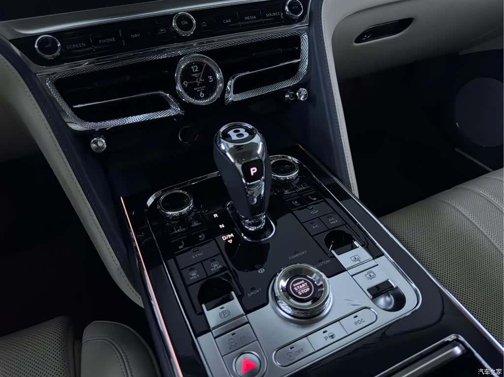 Bentley Flying Spur, 2021 13