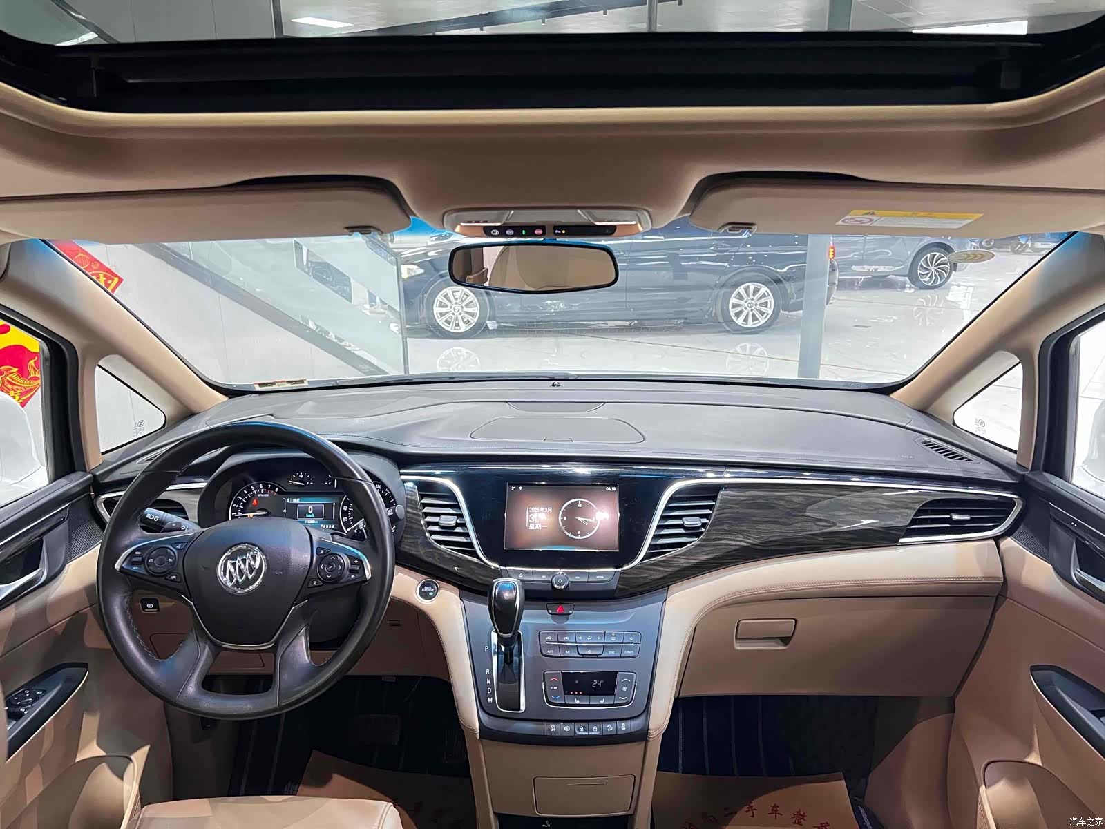 Buick GL8, 2019 9