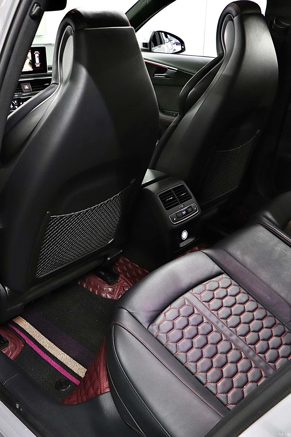 Audi RS, 2019 13