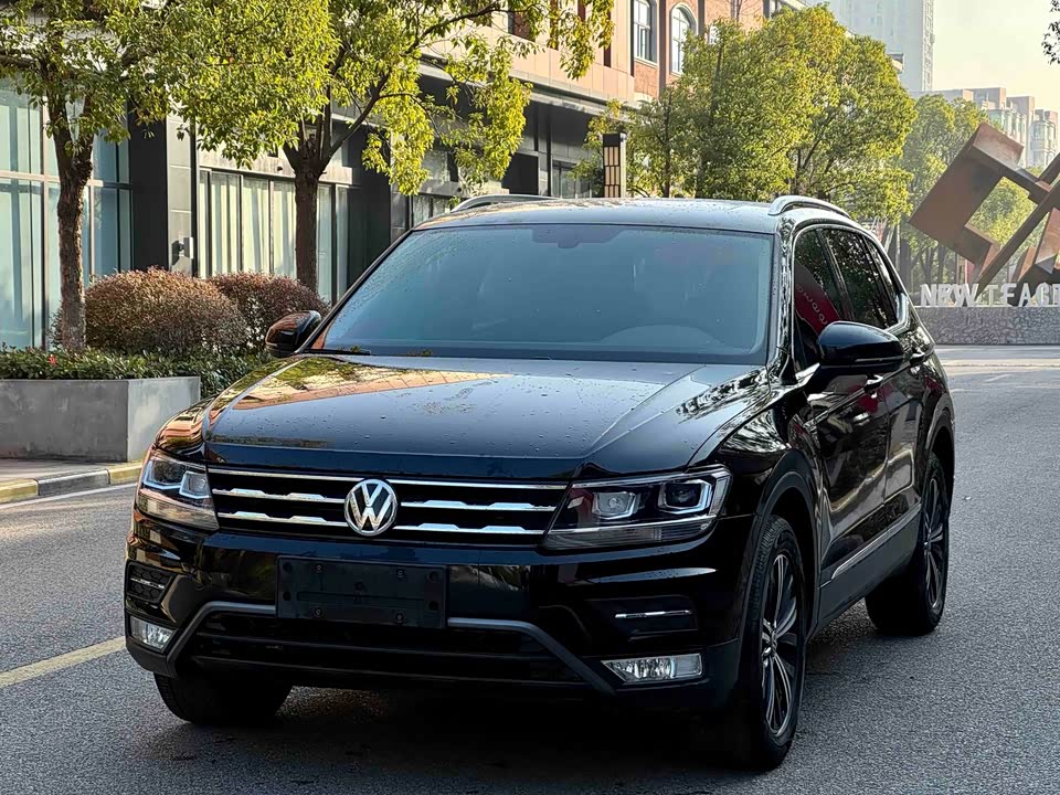 Volkswagen Tiguan L